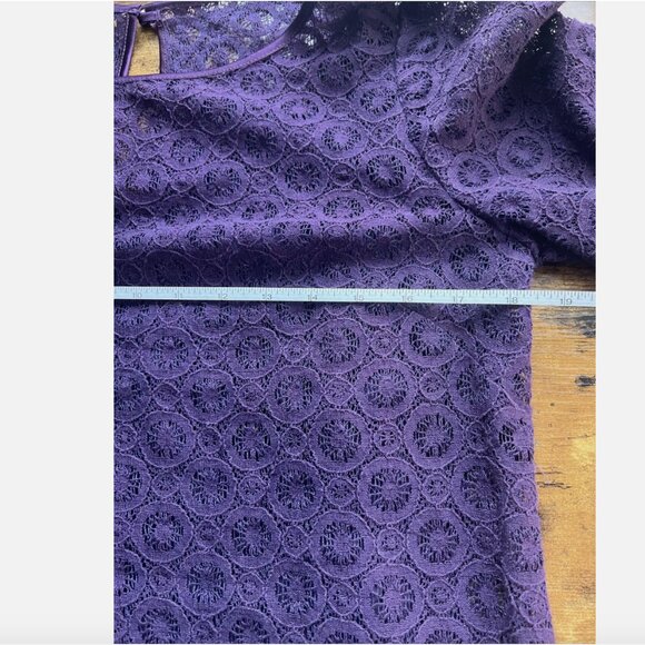 Laundry by Shelli Segal Purple Lace Sheath Overlay Dress with Slip - Size 6 - Picture 7 of 12